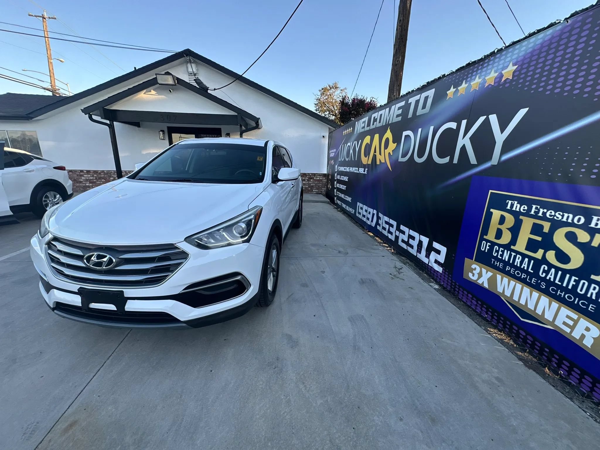 Used 2017 Hyundai Santa Fe Sport FWD image 12