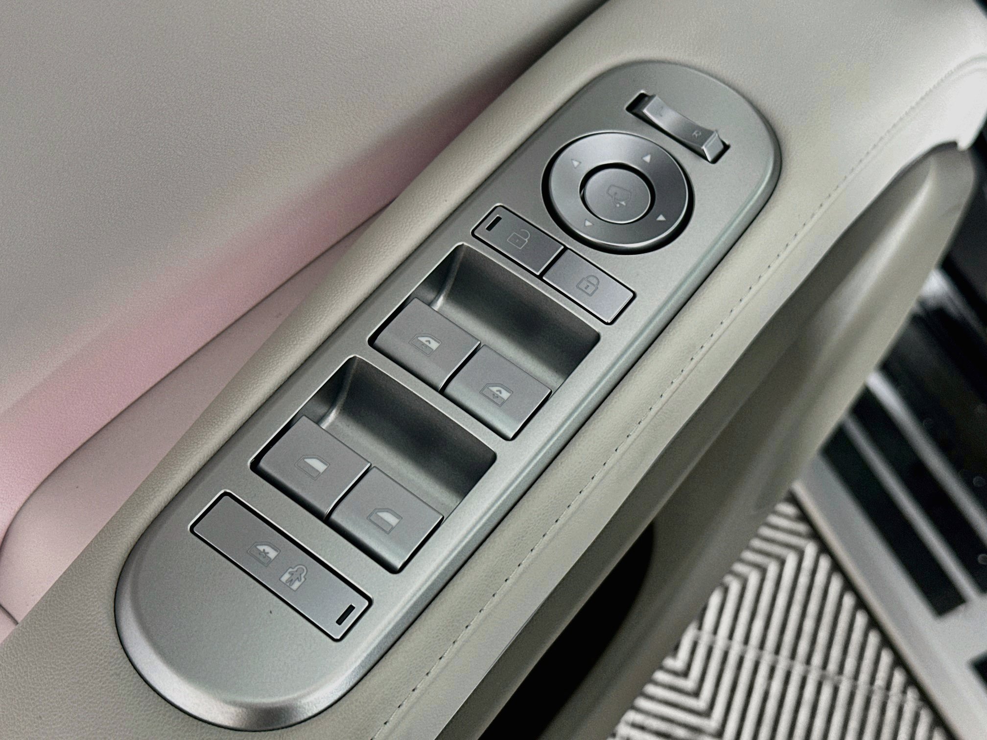 New 2026 Hyundai Palisade SEL AWD/4WD image 18