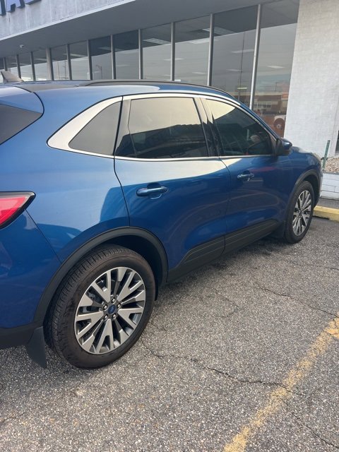 Used 2022 Ford Escape Titanium w/ Class II Trailer Tow Package