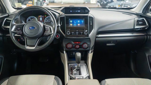 Used 2023 Subaru Forester Premium AWD/4WD image 16