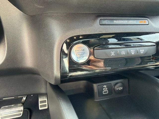 Used 2024 Ford Escape ST-Line w/ Tech Pack #1 AWD/4WD image 20
