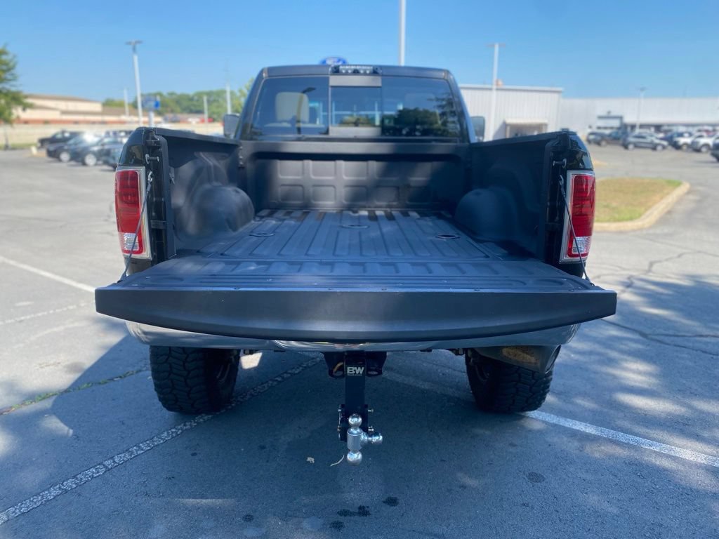 Used 2018 RAM 2500 Laramie AWD/4WD image 9