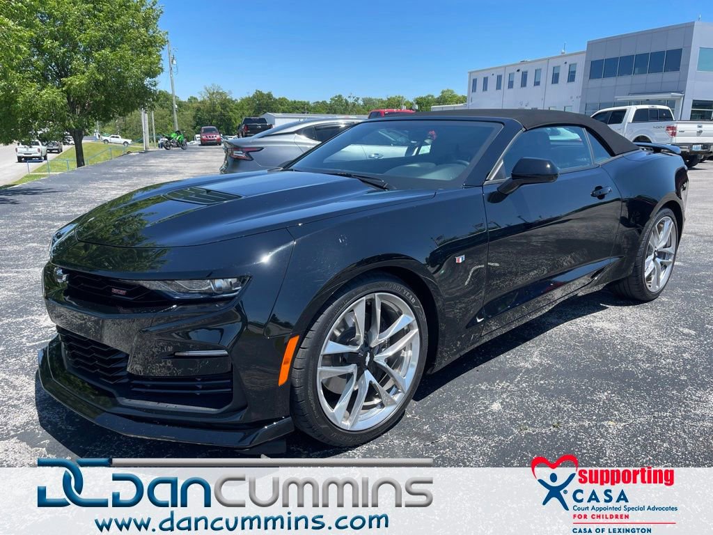 Used 2023 Chevrolet Camaro SS RWD image 1