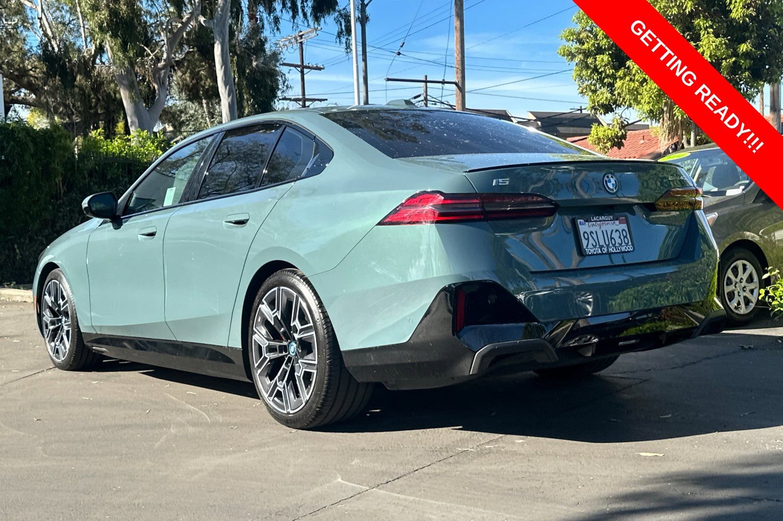 Used 2025 BMW i5 eDrive40i w/ M Sport Package image 6