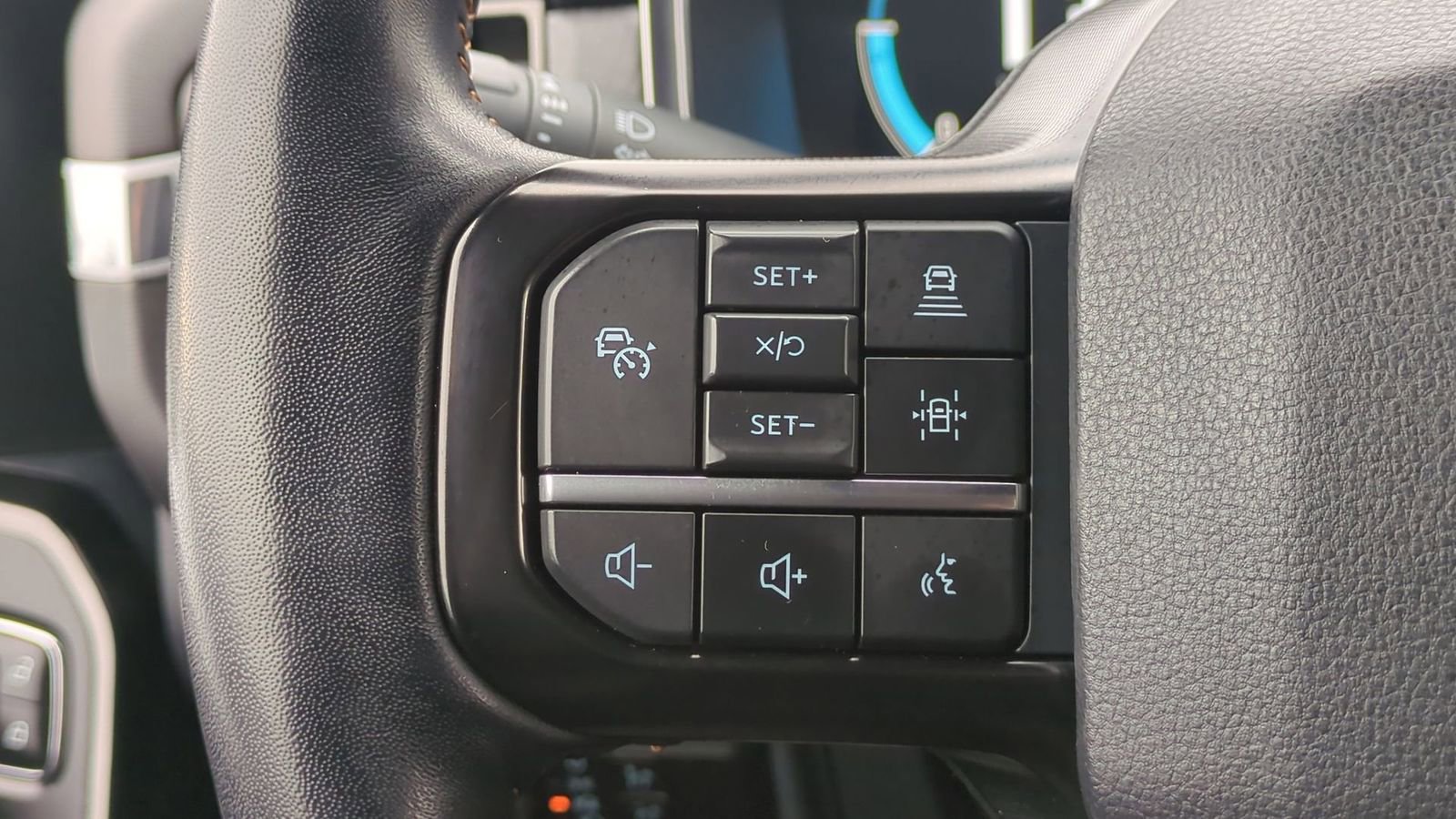 Used 2023 Ford F150 Platinum w/ Equipment Group 701A High image 25