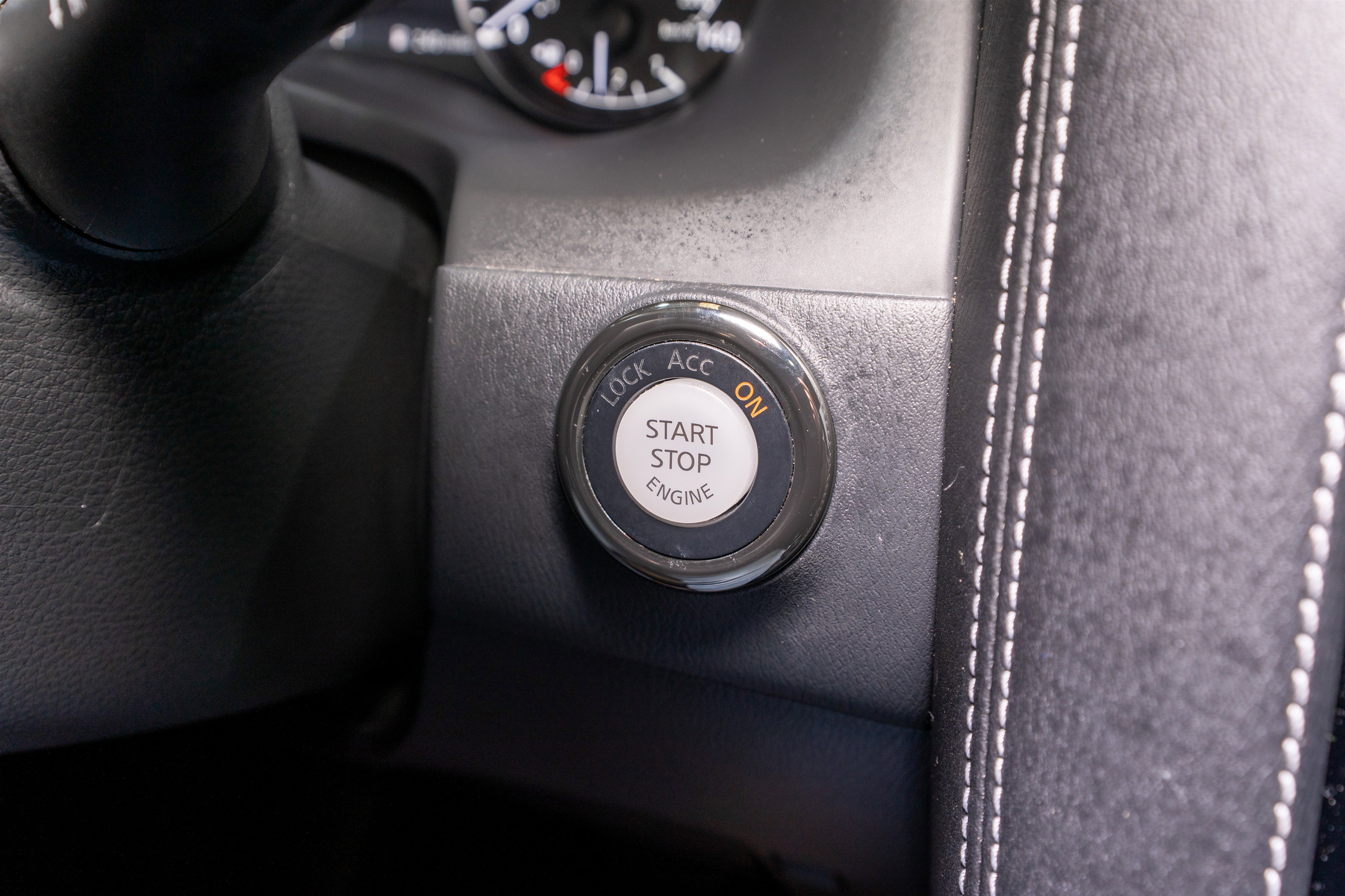 Used 2021 Nissan Armada Platinum image 33