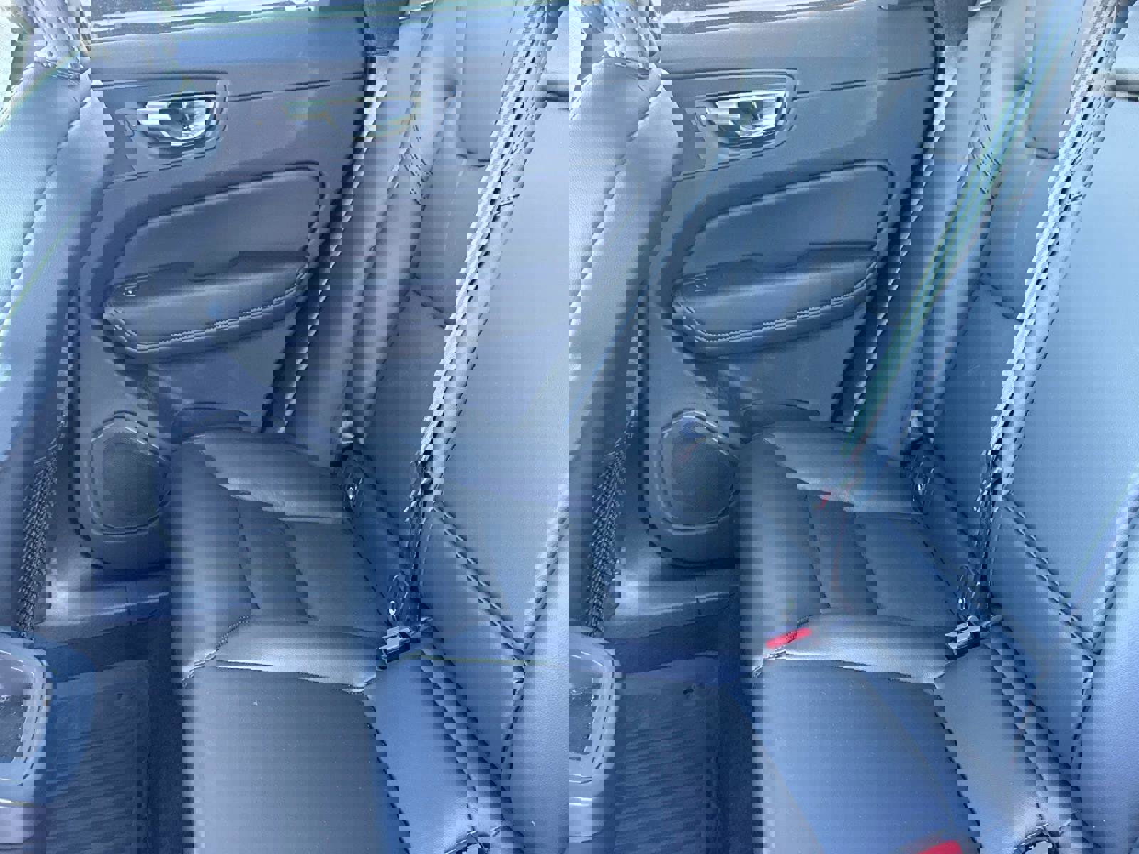 New 2025 Volvo XC60 B5 Core w/ Climate Package image 22