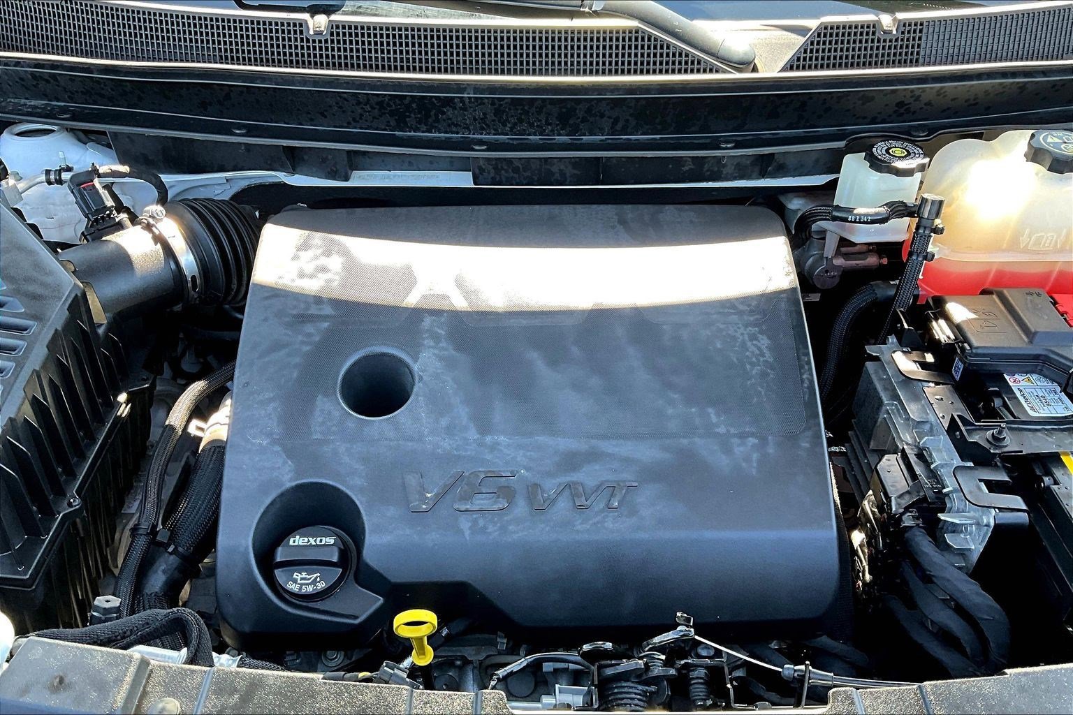 Used 2023 Chevrolet Traverse LT AWD/4WD image 30