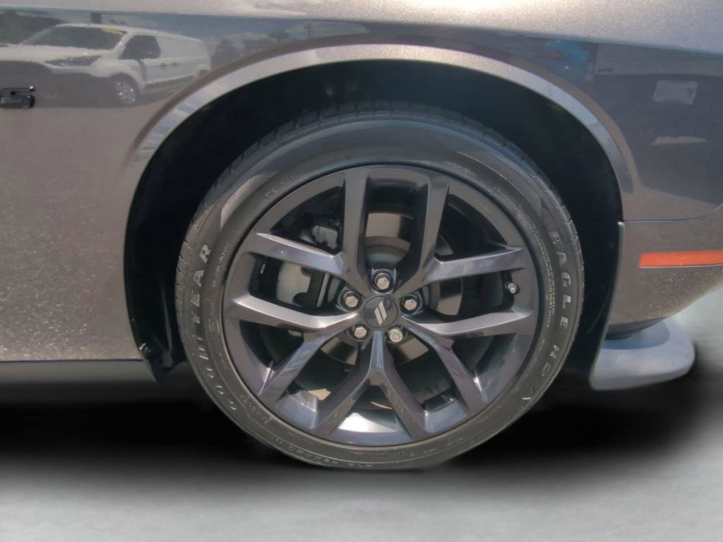 Used 2023 Dodge Challenger R/T w/ Plus Package RWD image 27