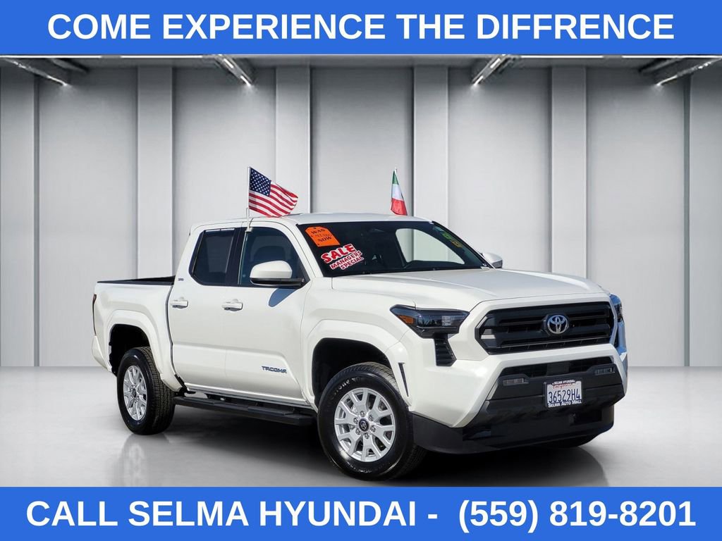 Used 2024 Toyota Tacoma SR5 image 1