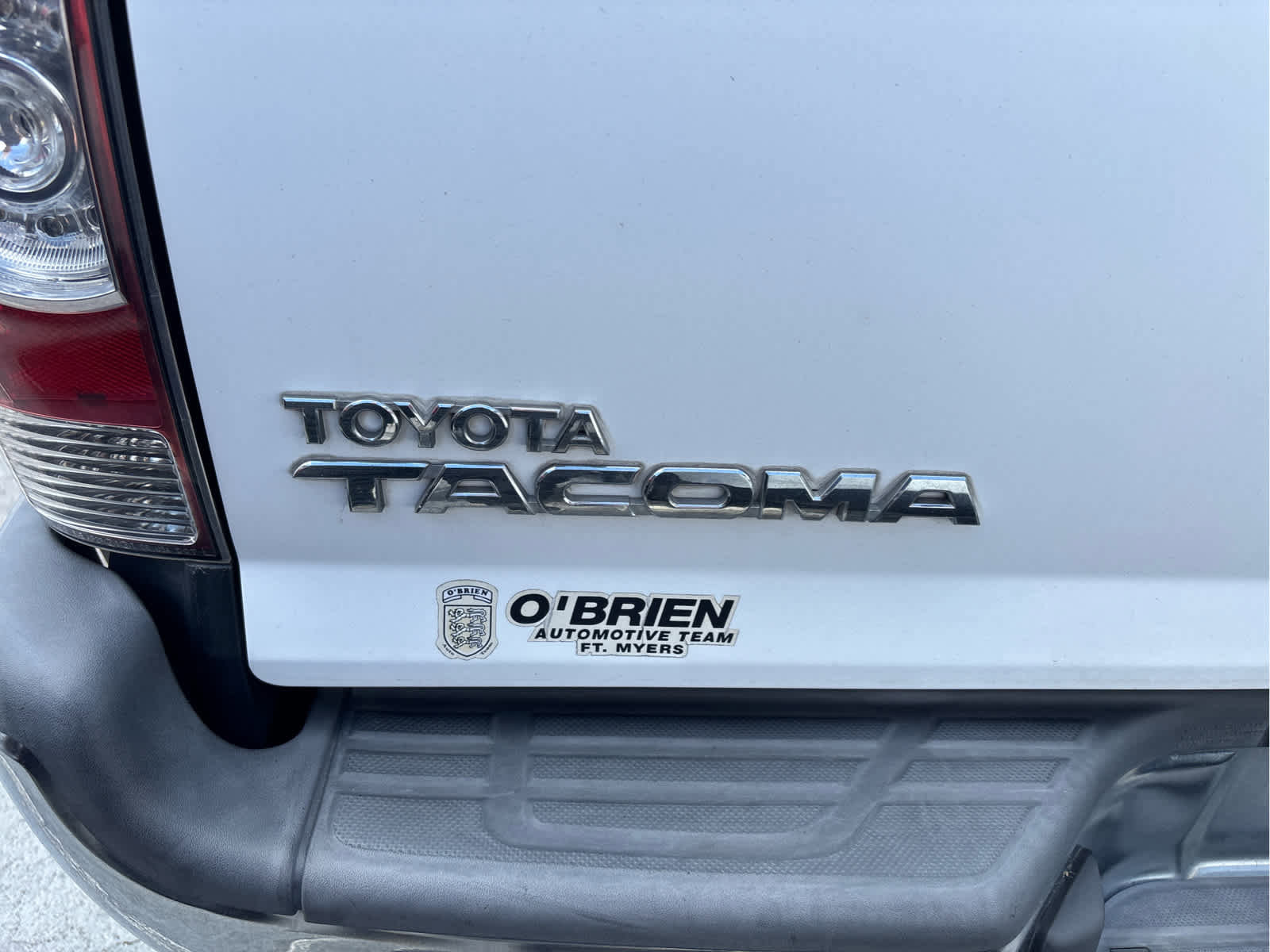 Used 2015 Toyota Tacoma PreRunner w/ SR5 Package RWD image 34