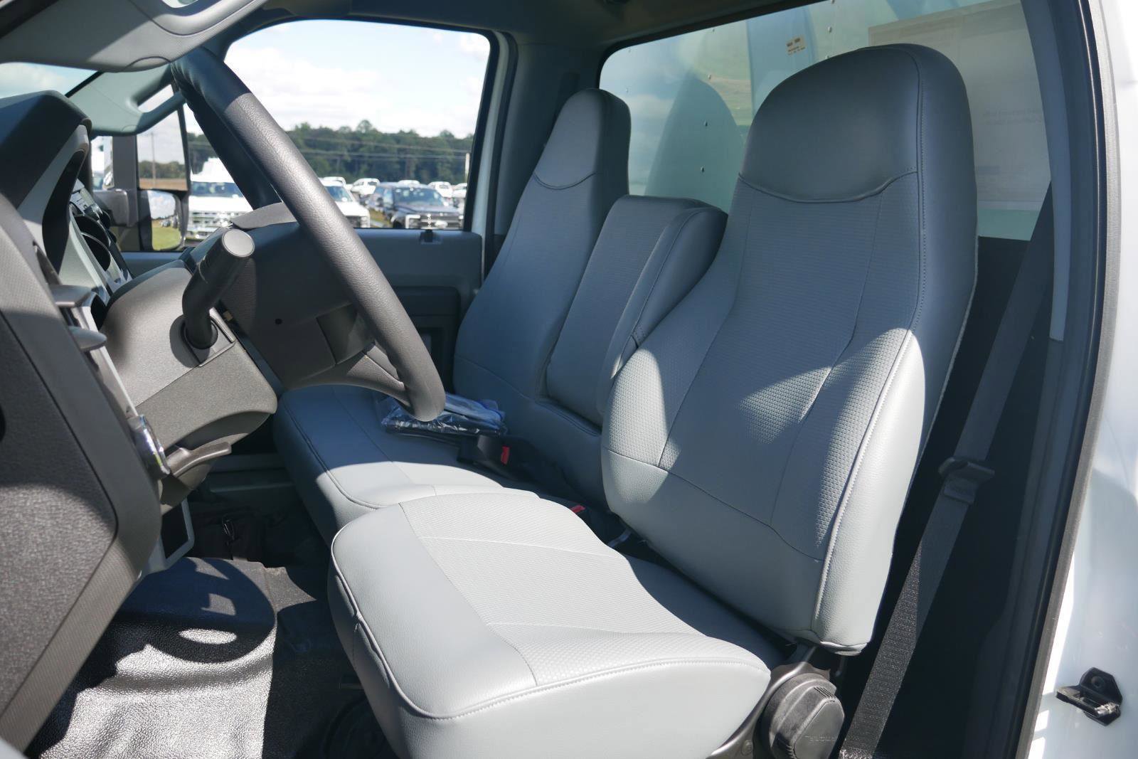 New 2025 Ford F750 2WD Regular Cab Super Duty image 13