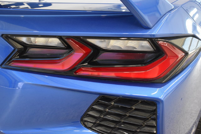 Used 2020 Chevrolet Corvette Stingray Preferred Cpe w/ 2LT Preferred Equipment Group RWD image 11