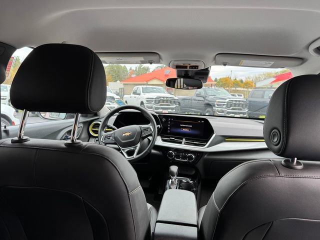 Used 2024 Chevrolet Trax LT w/ Driver Confidence Package image 36