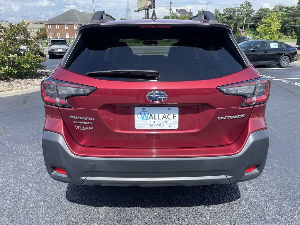 Certified 2023 Subaru Outback Premium AWD/4WD image 5