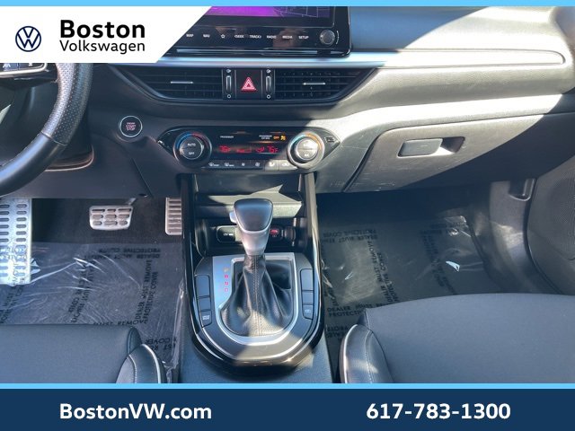 Used 2023 Kia Forte GT-Line w/ GT-Line Technology Package image 22