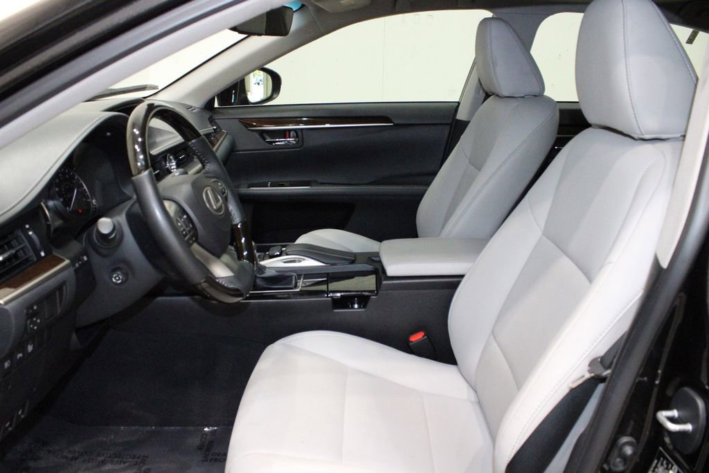Used 2018 Lexus ES 350 image 13