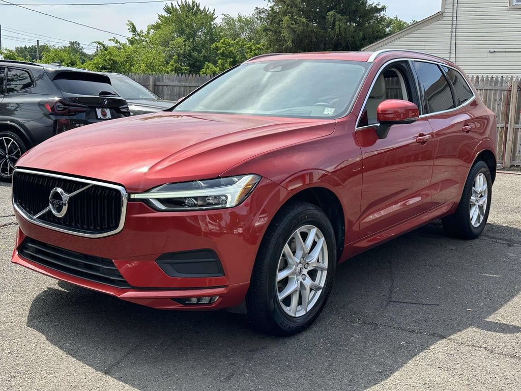 Used 2021 Volvo XC60 T5 Momentum AWD/4WD image 7