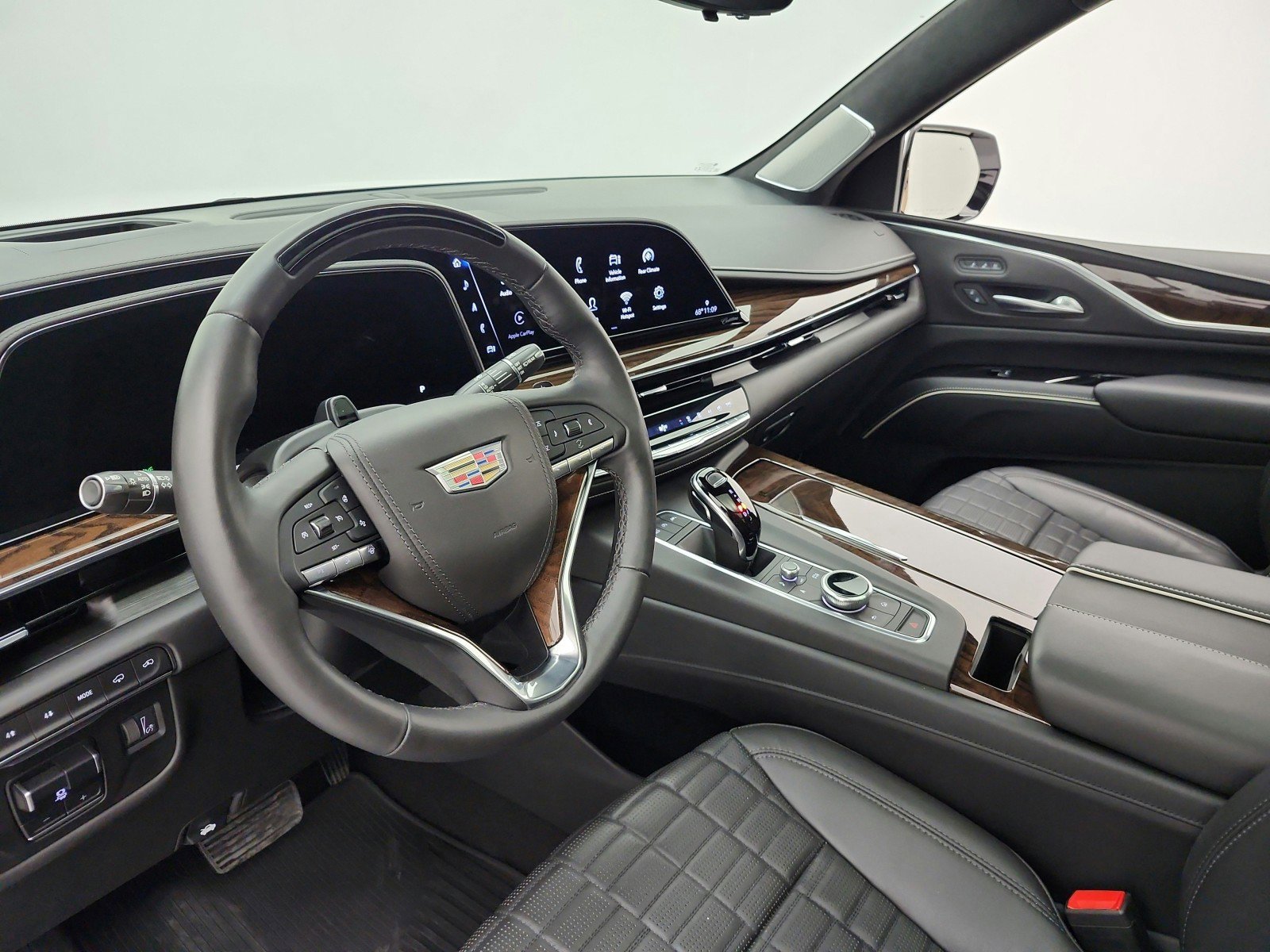 Used 2022 Cadillac Escalade Sport Platinum w/ Heavy-Duty Trailer Package image 12