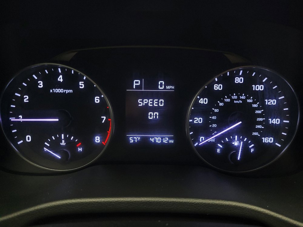 Used 2017 Hyundai Elantra SE image 23