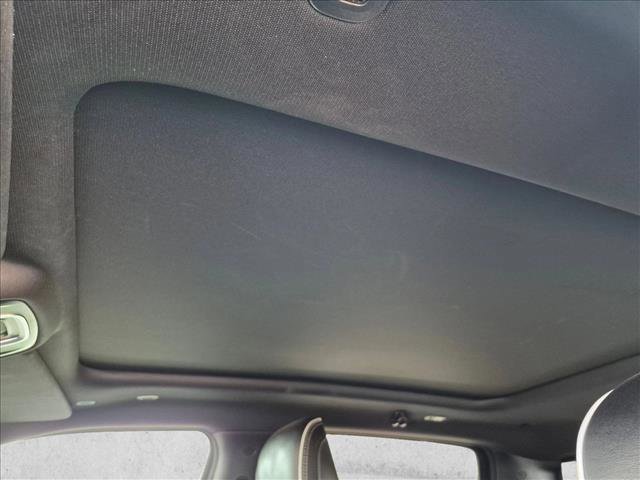 Used 2025 RAM 1500 Limited AWD/4WD image 17