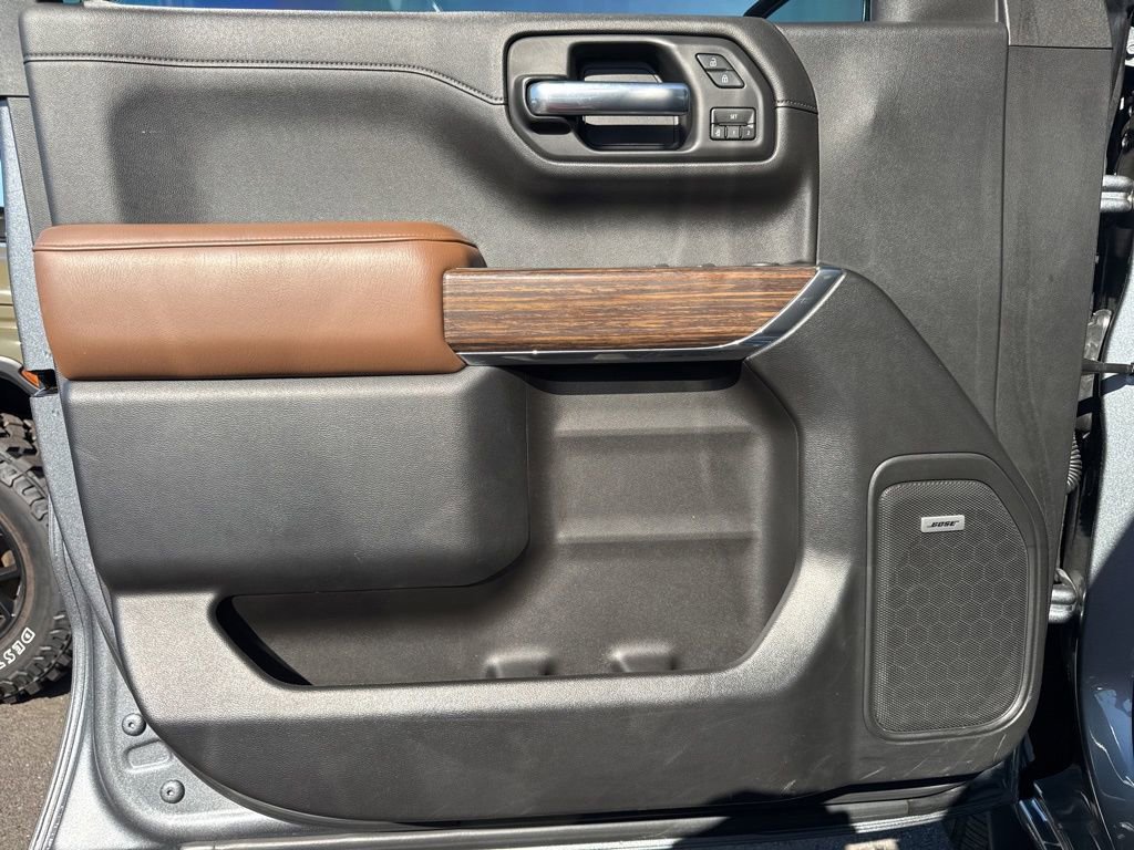 Used 2019 Chevrolet Silverado 1500 High Country w/ High Country Premium Package image 34