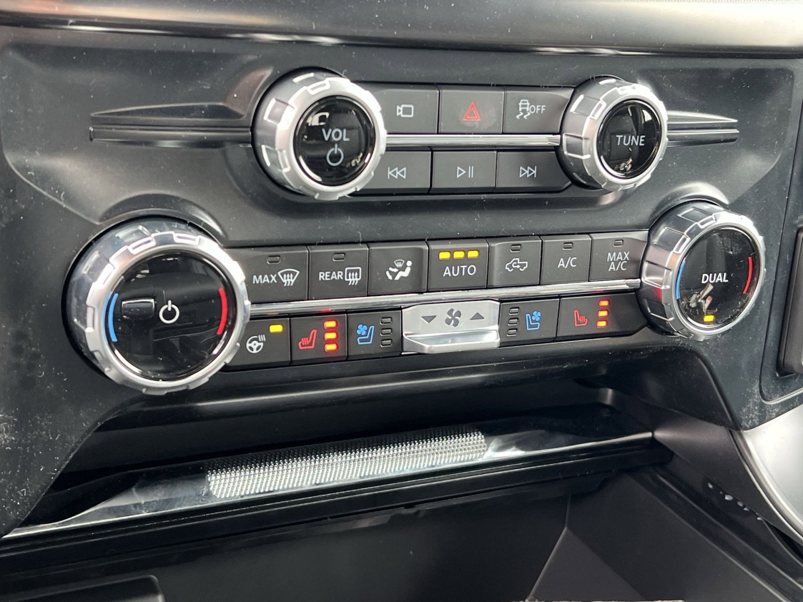 New 2026 Ford F150 Lariat w/ Equipment Group 501A Mid image 21