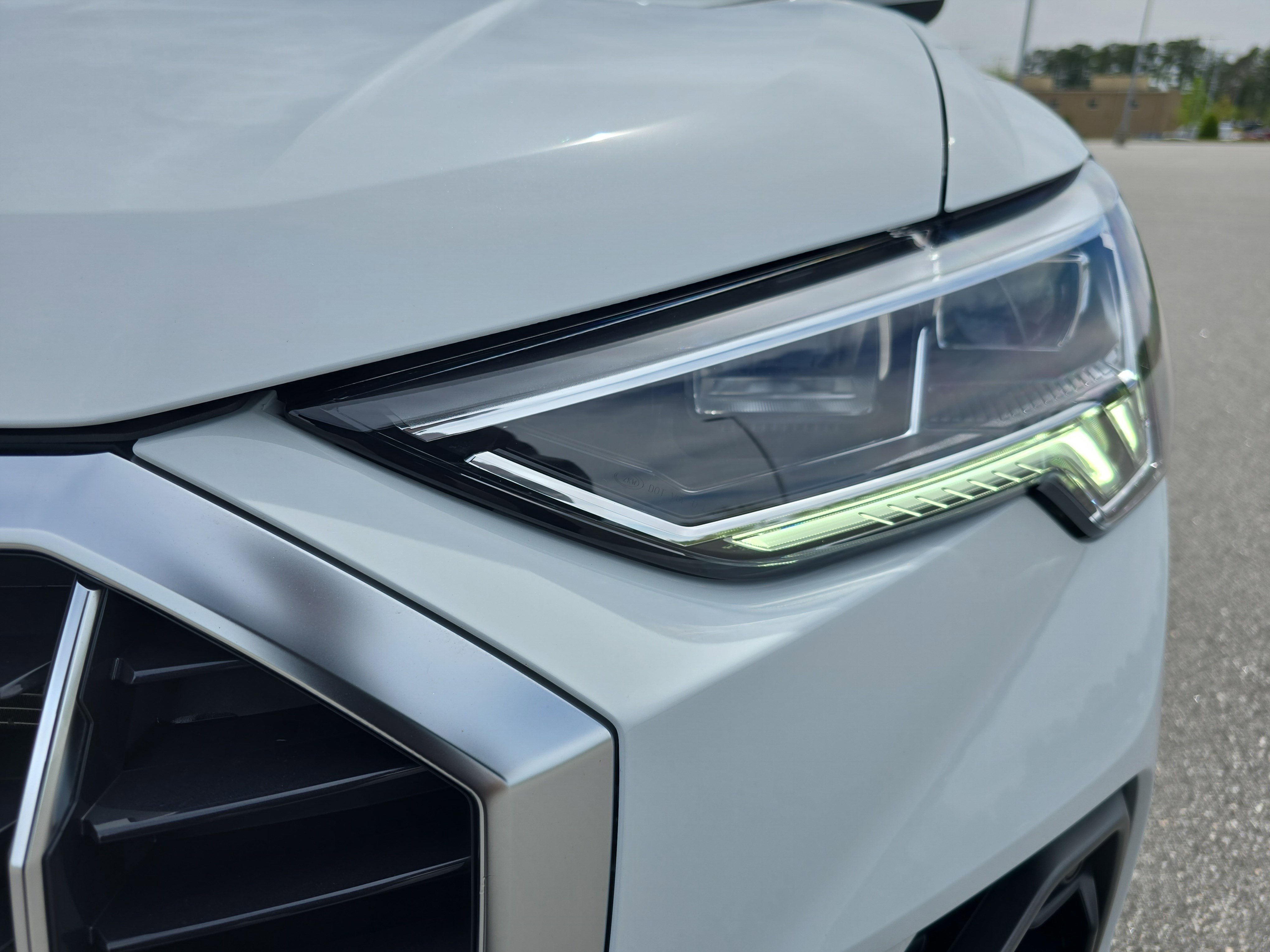 Certified 2025 Audi Q3 2.0T Premium Plus w/ Premium Plus Package image 29