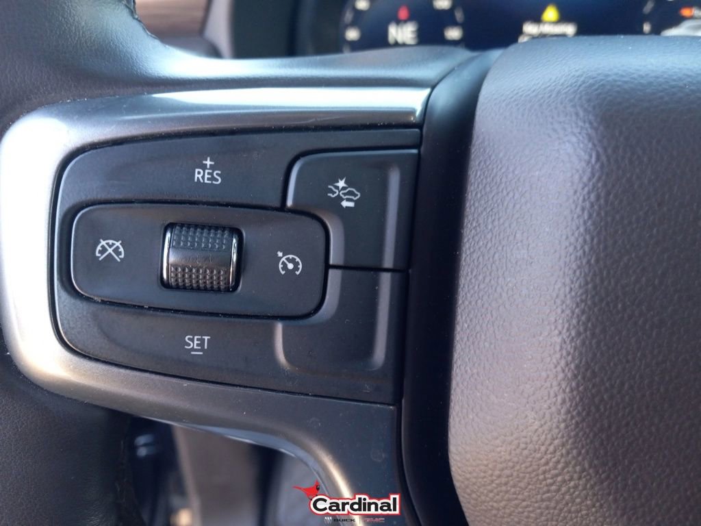 Used 2024 Chevrolet Tahoe LT image 32