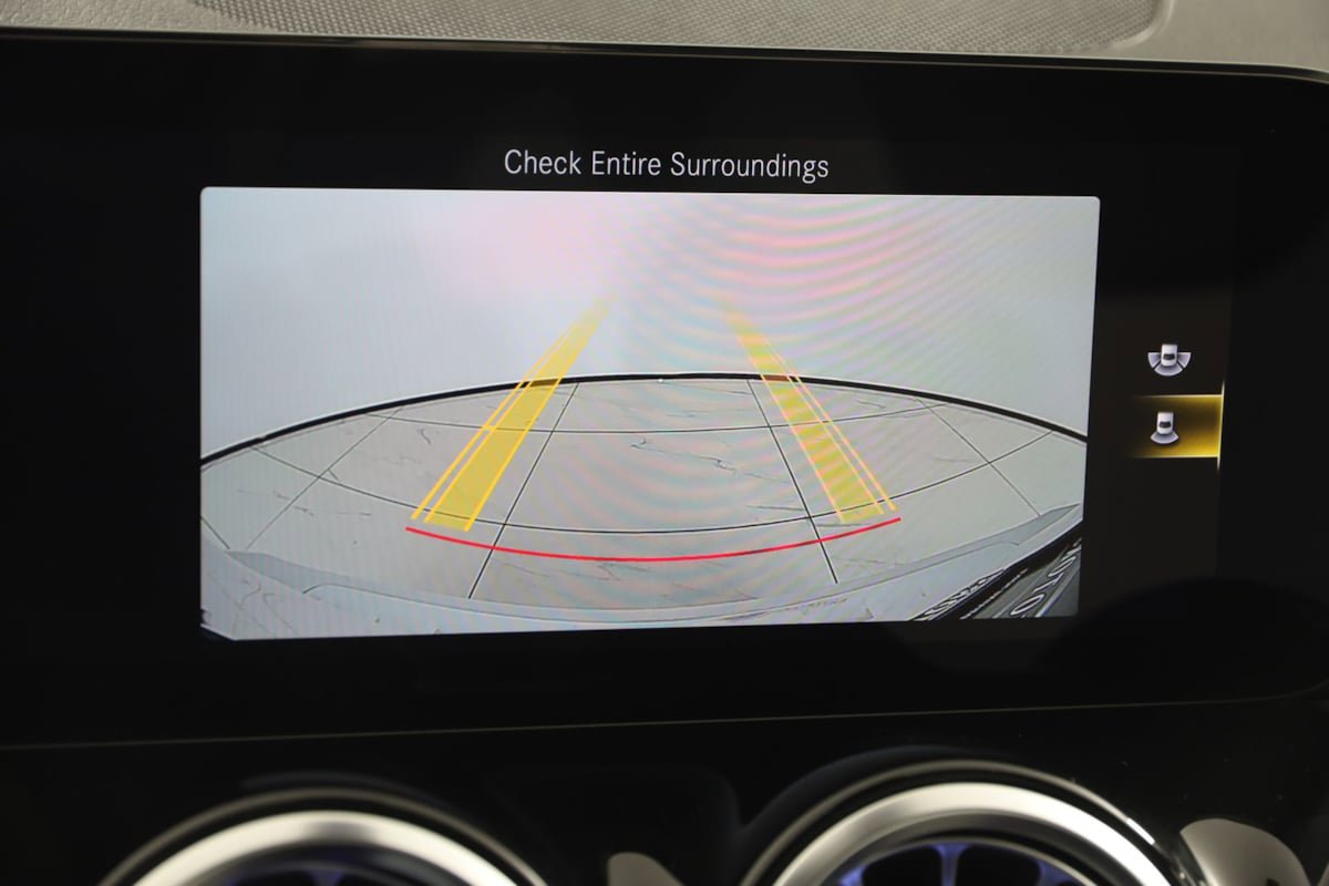 Used 2022 Mercedes-Benz GLB 35 AMG 4MATIC image 9