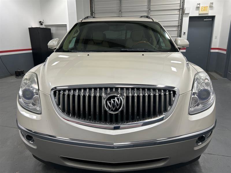 Used 2011 Buick Enclave CXL image 7