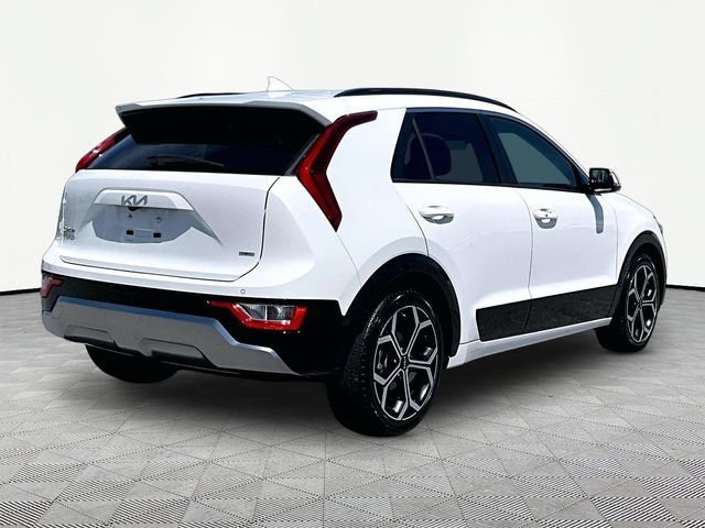 Used 2023 Kia Niro EX Touring FWD image 6