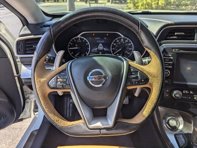 Used 2018 Nissan Maxima SR image 17