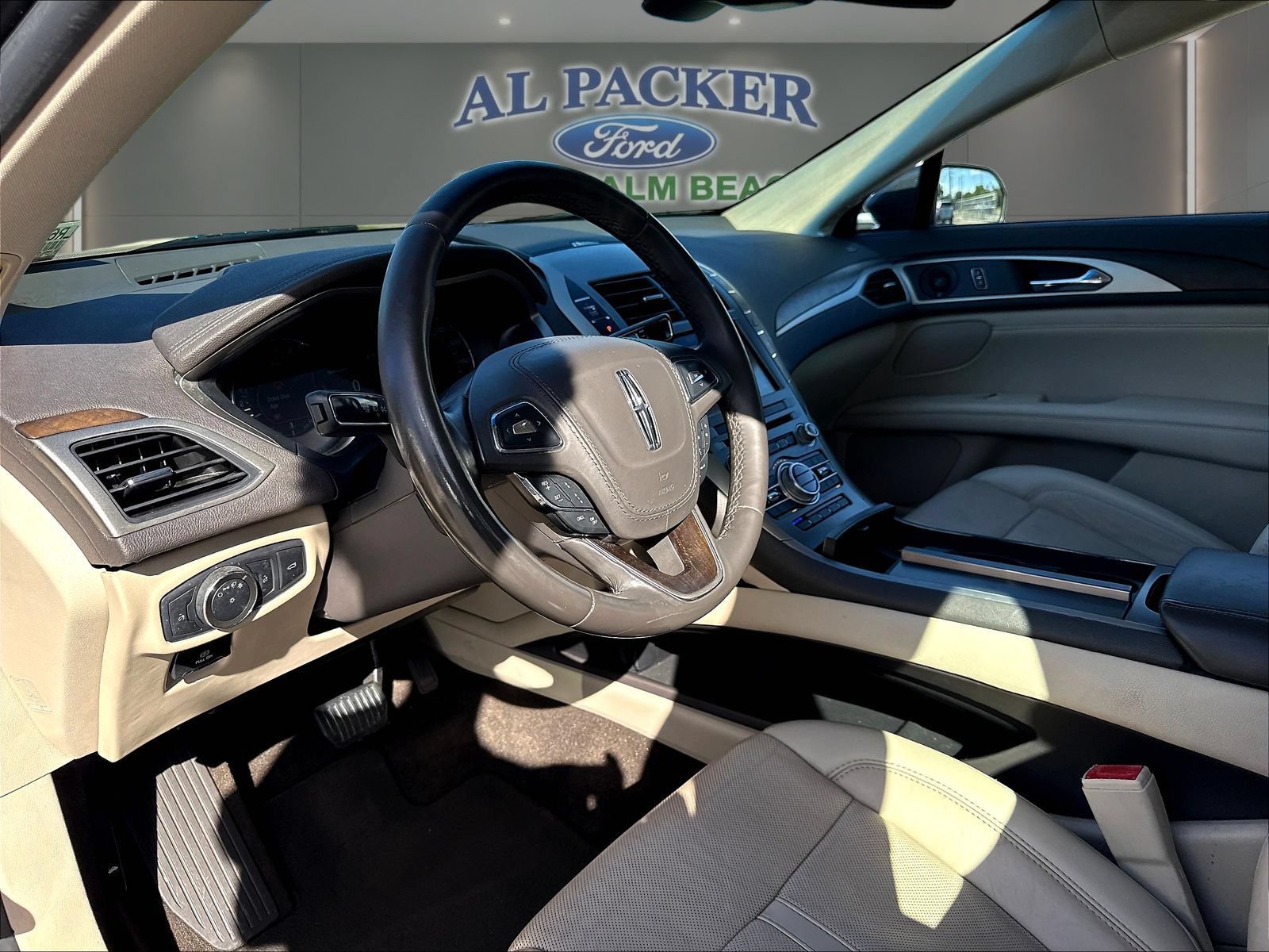 Used 2020 Lincoln MKZ Reserve w/ Elements Package FWD image 20