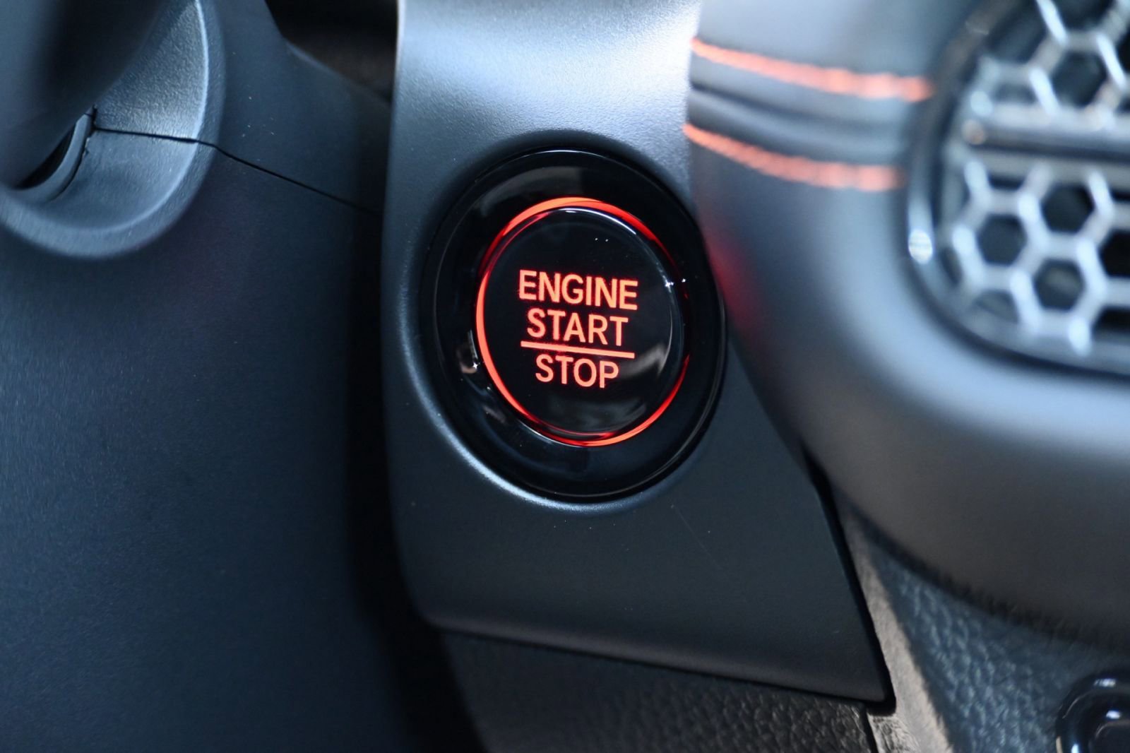 New 2026 Honda HR-V Sport image 31