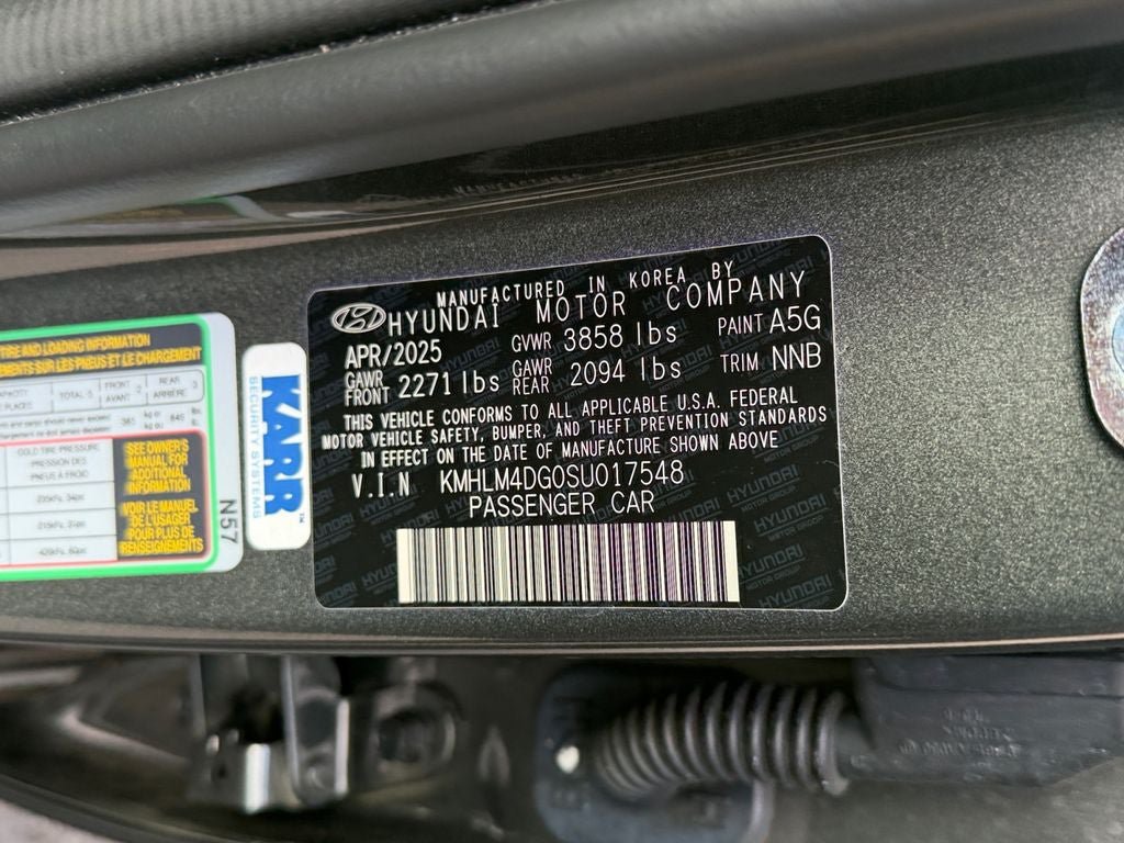 Certified 2025 Hyundai Elantra Sport FWD image 36