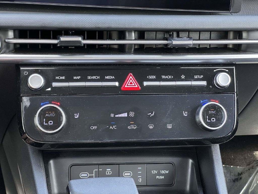 Certified 2025 Hyundai Tucson SEL AWD/4WD image 19