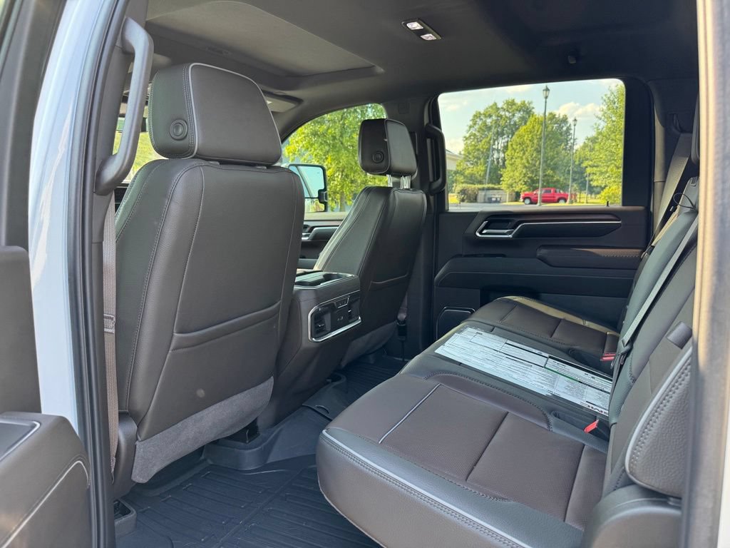 Certified 2024 GMC Sierra 2500 Denali w/ Denali Reserve Package AWD/4WD image 17
