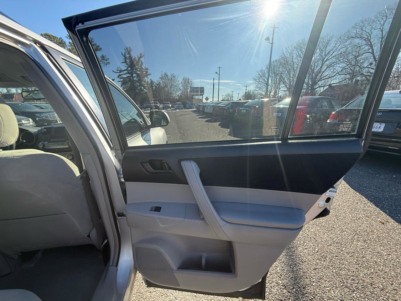 Used 2009 Toyota Highlander 2WD image 19