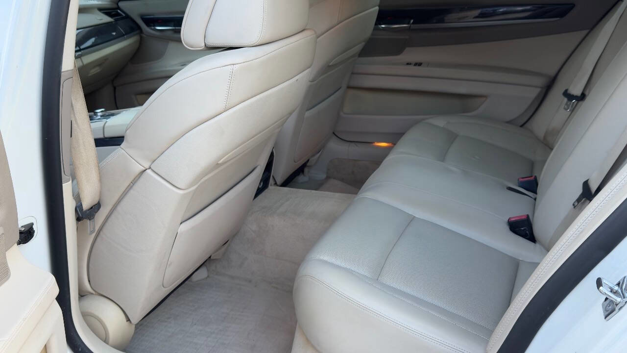 Used 2009 BMW 750Li image 31
