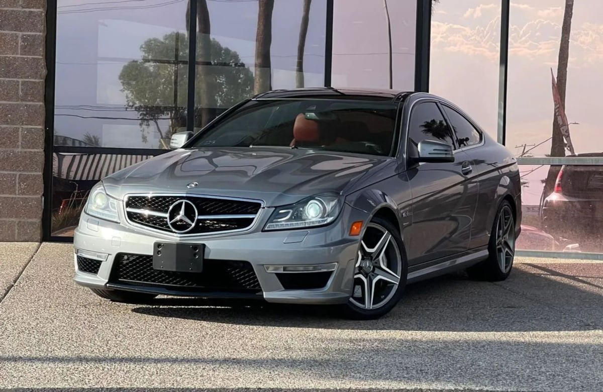 Used 2012 Mercedes-Benz C 63 AMG Coupe w/ Lighting Pkg image 3