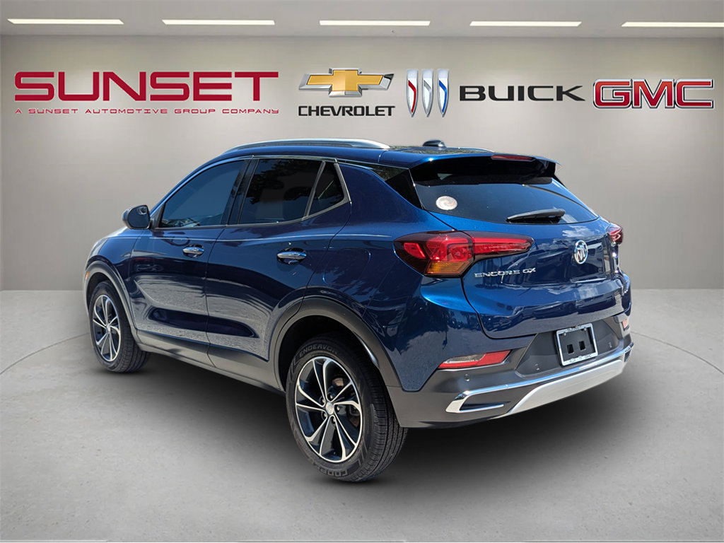 Used 2022 Buick Encore GX Essence w/ Advanced Technology Package FWD image 6
