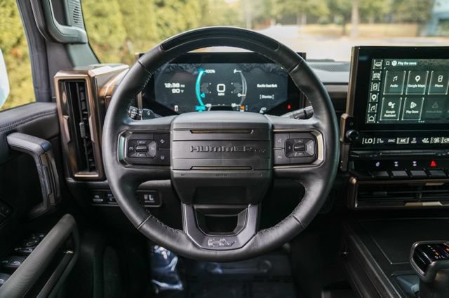 Used 2025 GMC Hummer EV 3X w/ Extreme Off-Road Package AWD/4WD image 28