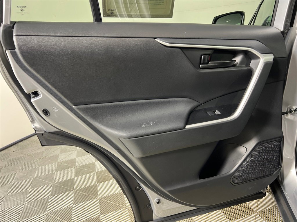 Used 2023 Toyota RAV4 LE image 21