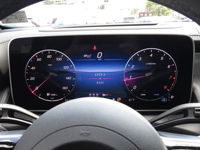 Used 2026 Mercedes-Benz GLC 300 4MATIC image 12