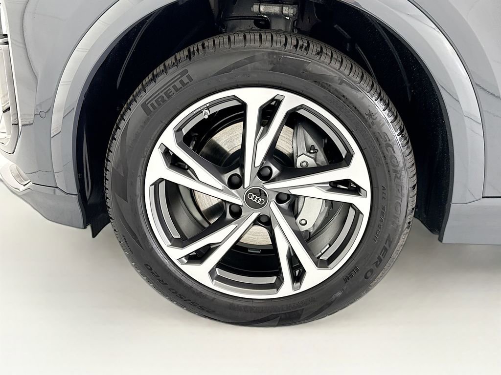 New 2027 Audi Q6 e-tron Premium Plus AWD/4WD image 30