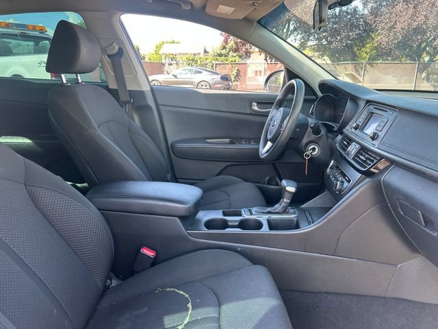 Used 2016 Kia Optima LX FWD image 25