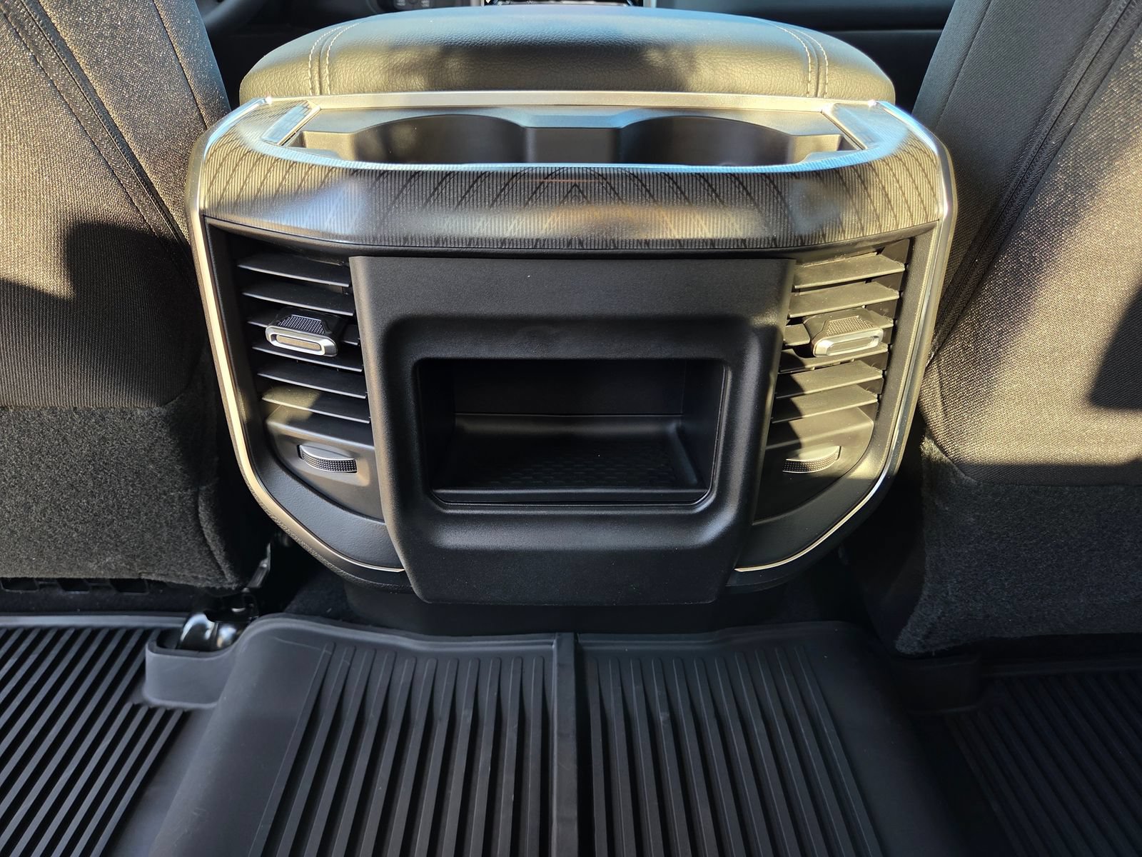 New 2026 RAM 2500 Big Horn AWD/4WD image 18