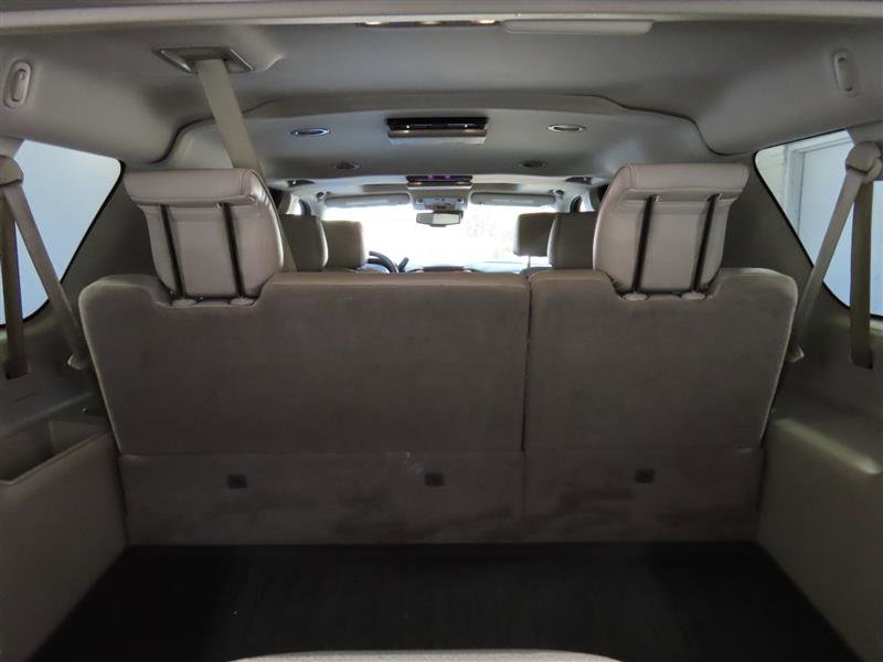 Used 2018 GMC Yukon XL Denali w/ Denali Ultimate Package RWD image 13