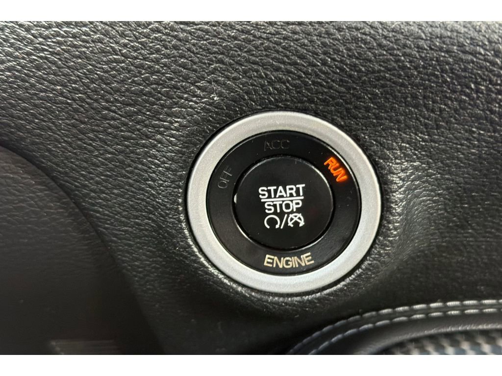 Used 2016 Dodge Challenger SXT w/ Blacktop Package RWD image 23